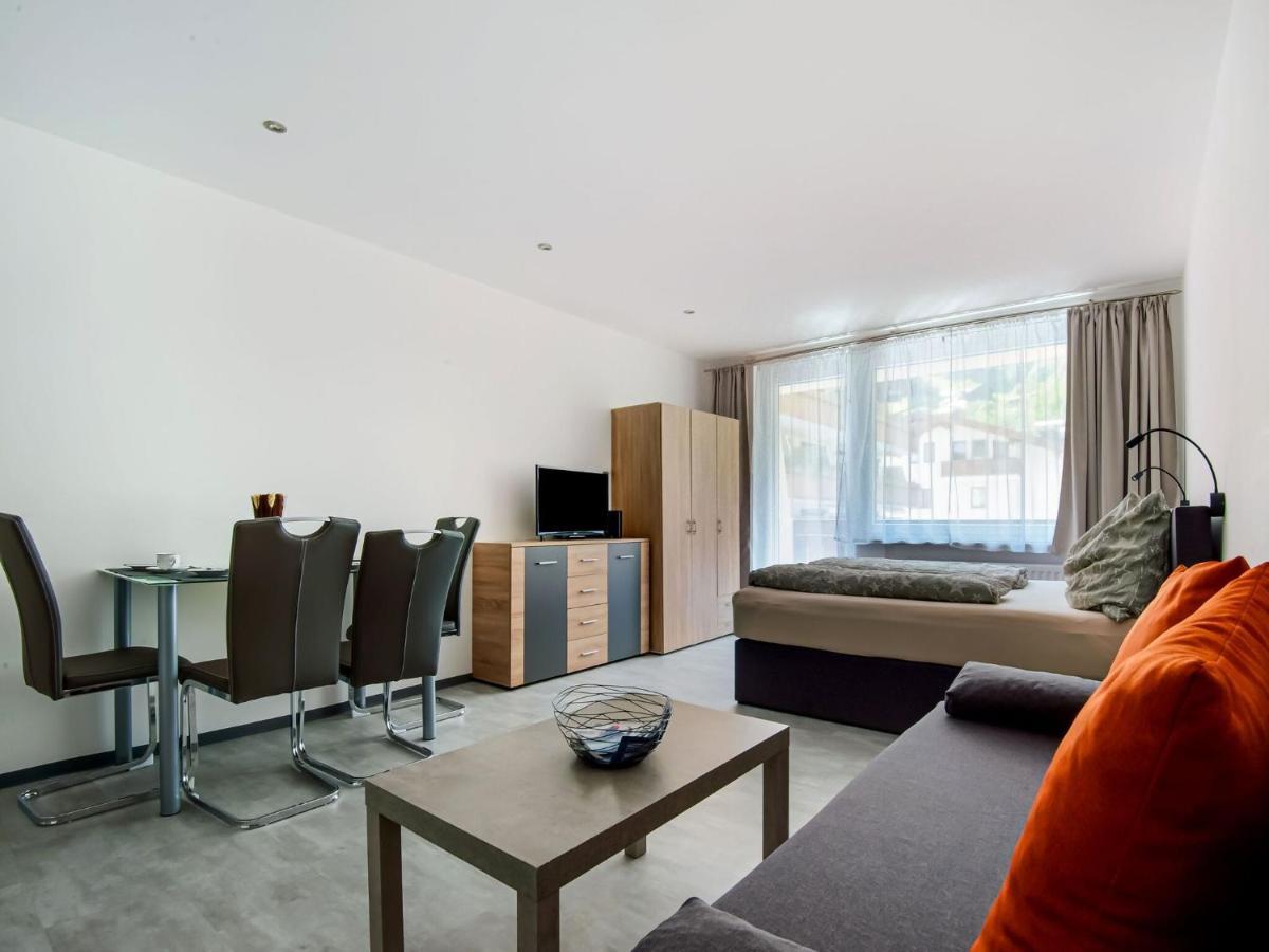 Apartment Bergblick Anna In Kaprun With Balcony Exterior foto